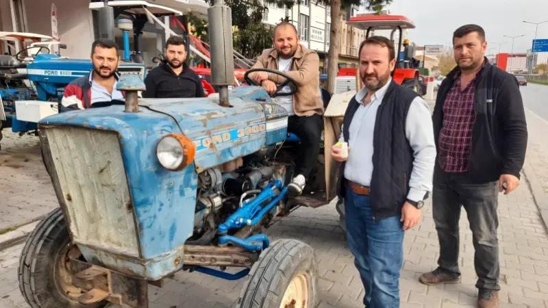 BİR BABANIN GENÇLİĞİ, YILLAR SONRA KAPIYA GERİ DÖNÜYOR