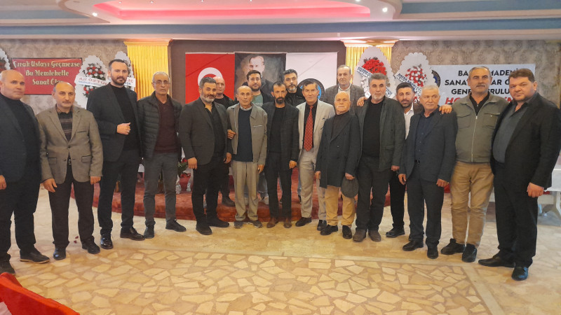 Üyeler 4. Kez Hurşit Tulum ile “Devam” Dedi