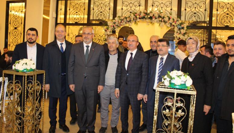 AK Parti Bafra İlçe Teşkilatı ailesi ''Geçmişten Günümüze Geleneksel İftar Programında'' buluştu