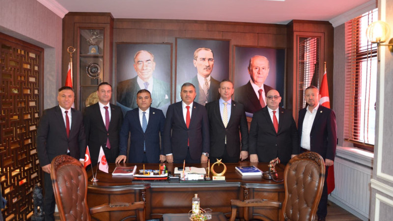 Başkan Kocabaş MHP İl Başkanlığı Açılışına Katıldı